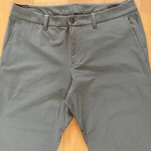 Lululemon Commission Classic Fit Pant 36 Stretch Cotton Khaki Chino